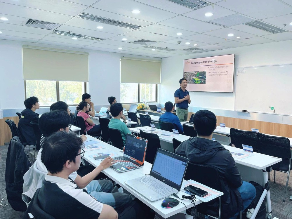 &rlm;Hiếu PC gợi &yacute; bốn nguy&ecirc;n tắc bảo mật khi lập tr&igrave;nh với AI &rlm;- Ảnh 3.