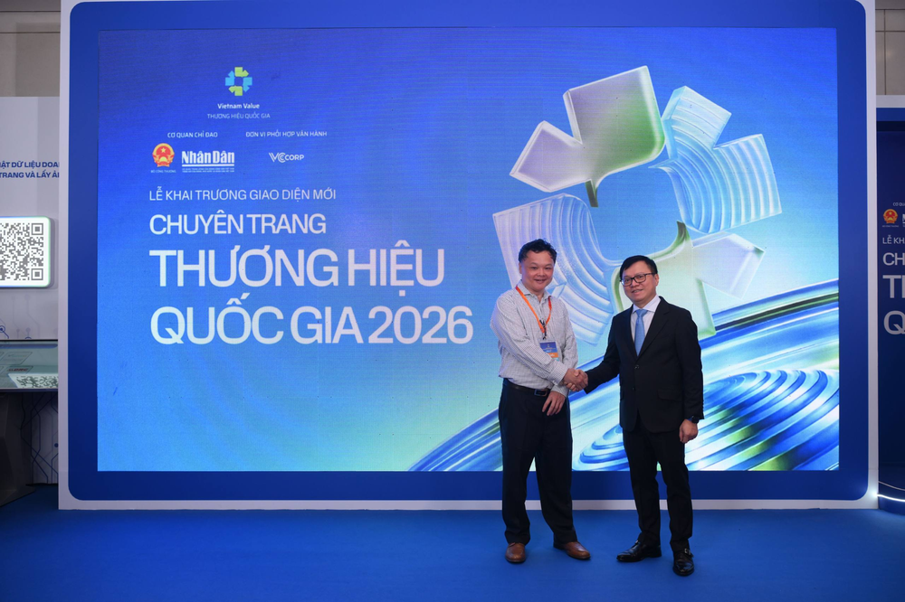 
Ông Lê Quốc Minh, Tổng biên tập Báo Nhân dân và Ông Nguyễn Thế Tân, Tổng Giám đốc VCCorp ‏
