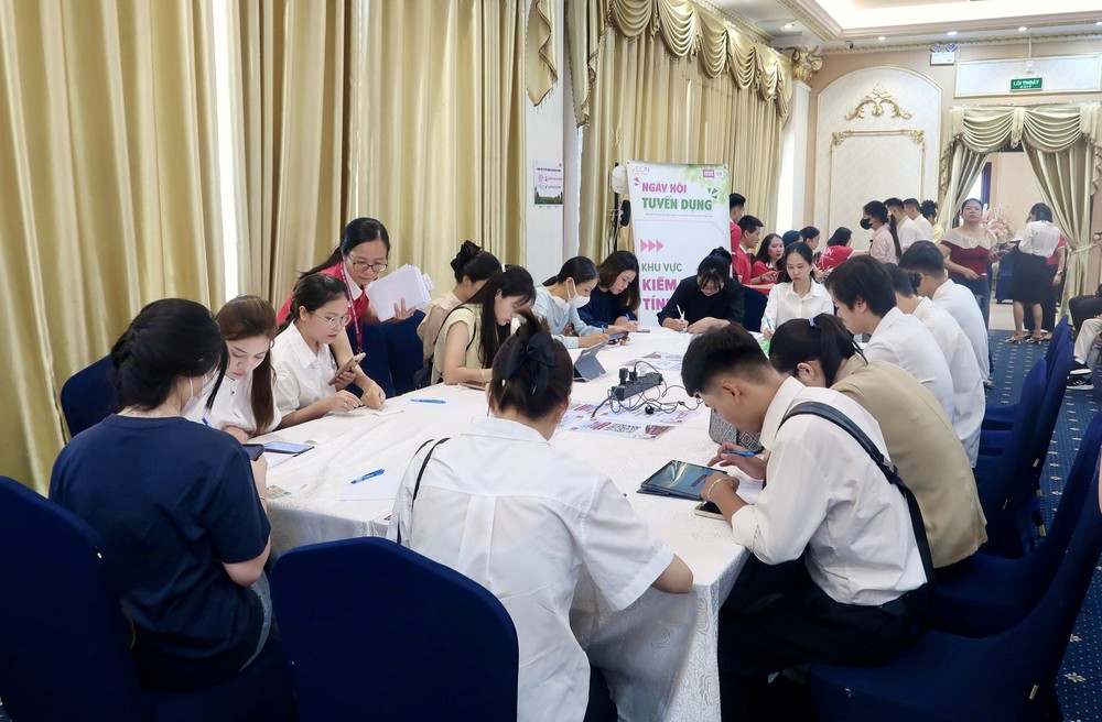 AEON Việt Nam tạo cơ hội phát triển cho nguồn nhân lực địa phương- Ảnh 1.