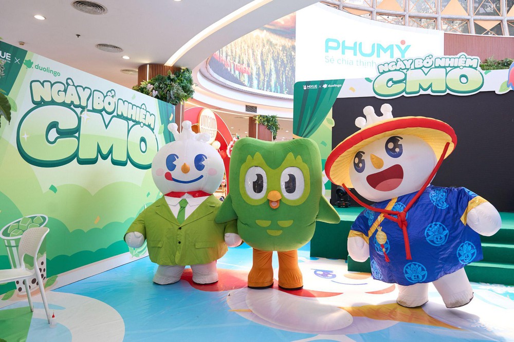 MIXUE bắt tay Duolingo, bổ nhiệm Duo làm “Giám đốc Matcha”- Ảnh 1.