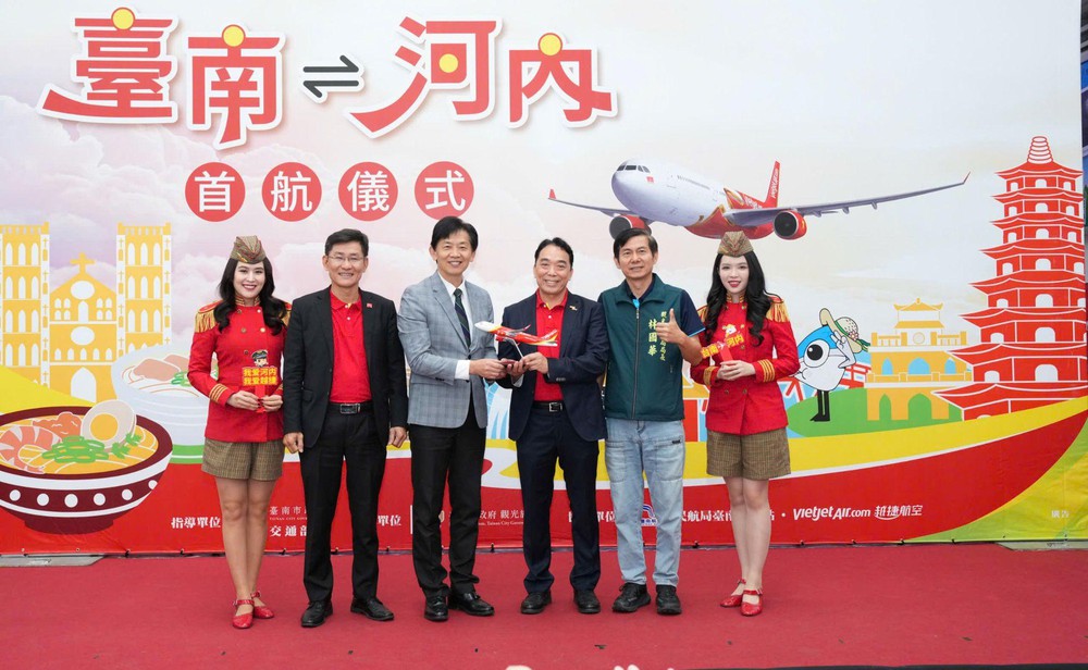 Vietjet khai trương đường bay thẳng Hà Nội – Đài Nam (Đài Loan, Trung Quốc) - Ảnh 2.