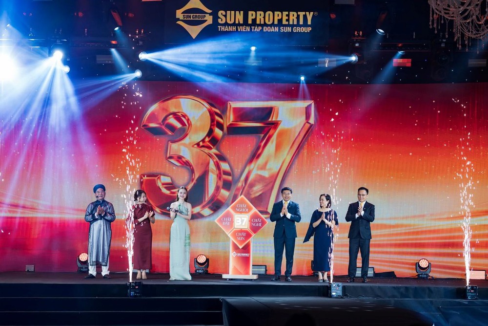 ‏Mang đậm “khí Nghệ, chất Vinh”, Sun Glory Residence chinh phục hơn 1.000 nhà đầu tư Nghệ An tại lễ ra mắt ‏ - Ảnh 5.