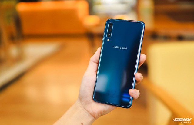 Trải nghiệm chiếc smartphone Samsung đầu tiên có khả năng chụp ảnh rộng như mắt người - Ảnh 1.
