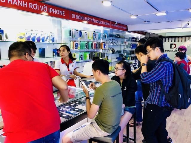 iPhone 7 Plus, X, Xs Max và Galaxy Note 8 đang được ưa chuộng nhất tại Di Động Việt - Ảnh 6.