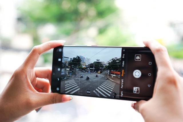 Cụm 3 camera trên Huawei Mate 20 Pro làm được những gì? - Ảnh 7.