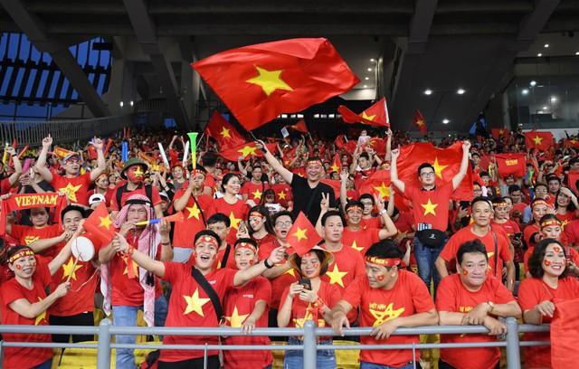 TPBank tặng ngay 1 tỷ đồng cho tuyển Việt Nam, thêm 1 tỷ nữa mừng vô địch AFF Cup! - Ảnh 2.