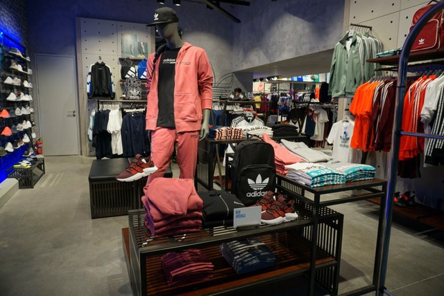 adidas Originals khai trương cửa h&agrave;ng mới tại Hai B&agrave; Trưng, H&agrave; Nội - Ảnh 4.