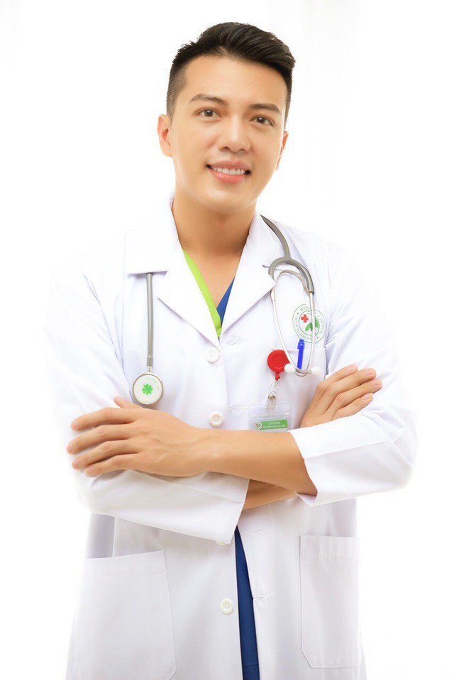 Dr Cao Duy – Tâm và tầm của vị bác sĩ tài năng - Ảnh 1.