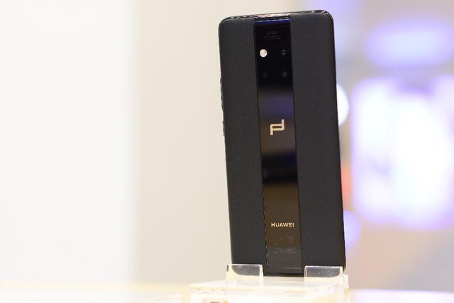 Trên tay Porsche Design Huawei Mate 20 RS: tinh hoa hội tụ trong một chiếc smartphone - Ảnh 4.