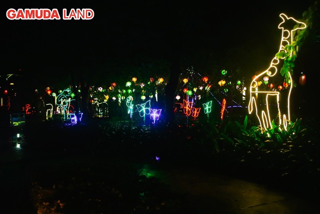 LePARC Holiday Lights - điểm check-in đang gây sốt giới trẻ Hà thành - Ảnh 5.