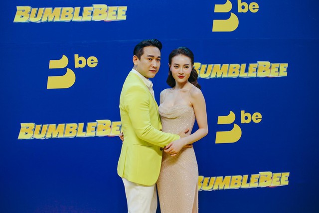 Cho&aacute;ng ngợp với m&ocirc; h&igrave;nh Bumblebee lớn nhất tại Việt Nam - Ảnh 3.