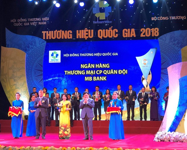 MB vinh dự l&agrave; một trong 4 ng&acirc;n h&agrave;ng đạt Thương hiệu quốc gia năm 2018 - Ảnh 1.
