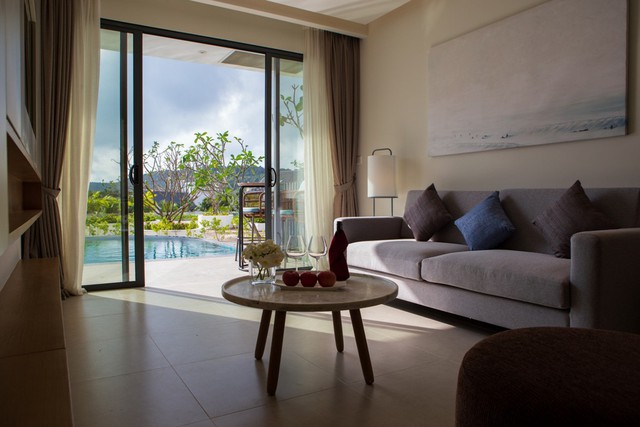 Hưởng thụ kỳ nghỉ đ&oacute;n năm mới tại kh&aacute;ch sạn 5 sao Premier Residences Phu Quoc Emerald Bay chỉ từ 1,8 triệu đồng/đ&ecirc;m - Ảnh 4.