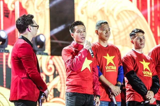HLV Park Hang Seo và các học trò tỏa sáng trong Tự Hào Việt Nam - Ảnh 4.