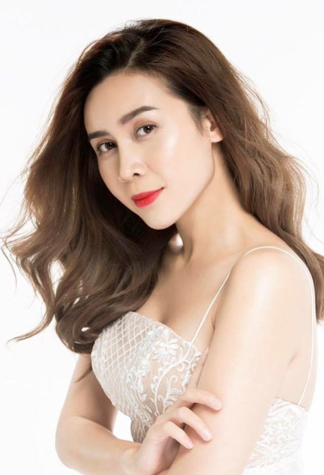 Để mặt mộc m&agrave; vẫn trẻ trung kh&ocirc;ng tuổi, Lưu Hương Giang c&oacute; b&iacute; quyết g&igrave;? - Ảnh 1.