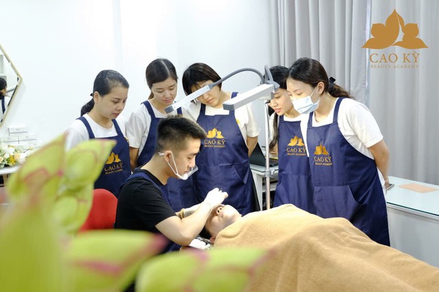 Để mặt mộc m&agrave; vẫn trẻ trung kh&ocirc;ng tuổi, Lưu Hương Giang c&oacute; b&iacute; quyết g&igrave;? - Ảnh 5.