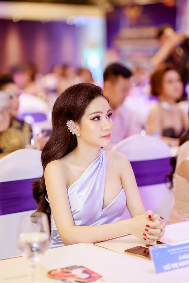 Á hậu Huyền Cò nhận lời mời làm giám khảo cuộc thi Hoa hậu Doanh nhân Thế giới 2019 - Ảnh 6.
