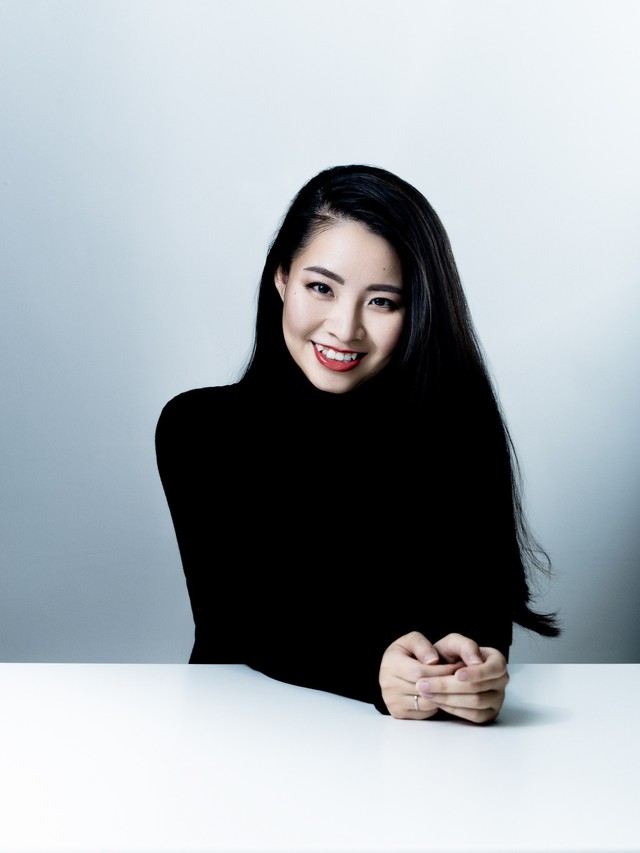 New York Fashion Week 2019: Đợi &ocirc;ng lớn &ldquo;tung chi&ecirc;u&rdquo;, h&aacute;o hức chờ m&agrave;n ch&agrave;o s&acirc;n của PHUONG MY - Ảnh 5.