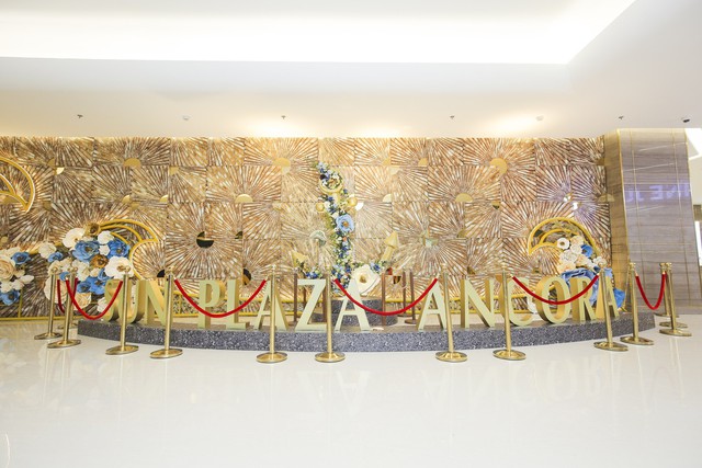 Sun Plaza Ancora: Điểm mua sắm kh&ocirc;ng thể bỏ qua dịp T&ecirc;́t đ&ecirc;́n, Xu&acirc;n v&ecirc;̀ - Ảnh 1.