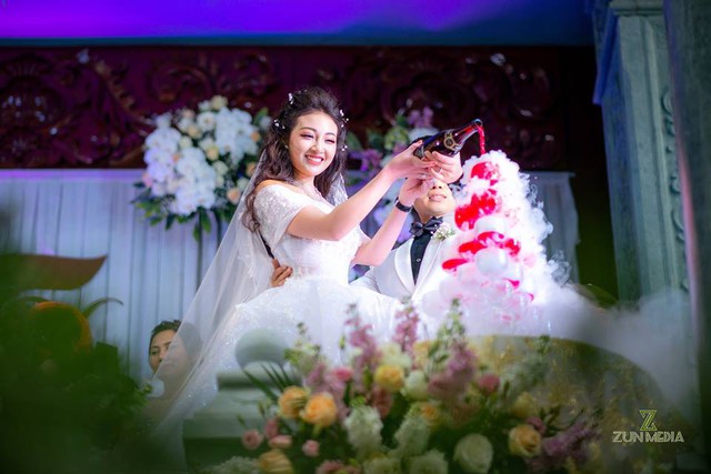 Cô dâu trong đám cưới khủng ở Nam Định đặt 3 váy cưới hàng trăm triệu từ thương hiệu đã thiết kế cho Lan Khuê - Ảnh 4.