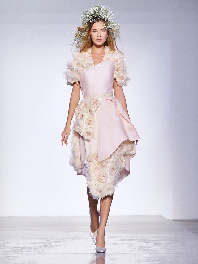 Trước thềm New York Fashion Week 2019, PHUONG MY c&oacute; đủ sức tạo dấu ấn? - Ảnh 1.
