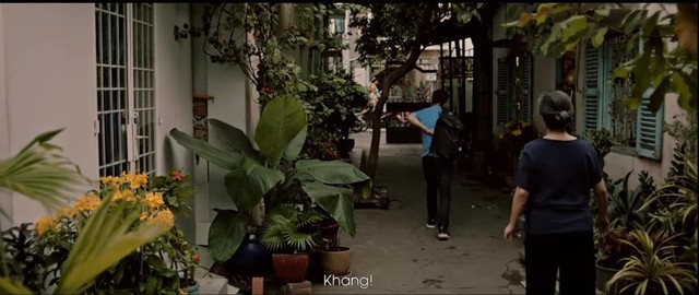 &ldquo;Đầu năm trao muối&rdquo; &ndash; Bộ phim &yacute; nghĩa về gia đ&igrave;nh lấy kh&ocirc;ng &iacute;t nước mắt của người trẻ - Ảnh 6.