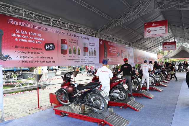 Nửa chặng đường &ldquo;Honda &ndash; Trọn Niềm Tin&rdquo;: Kh&ocirc;ng ngừng nỗ lực v&igrave; sự h&agrave;i l&ograve;ng kh&aacute;ch h&agrave;ng! - Ảnh 3.