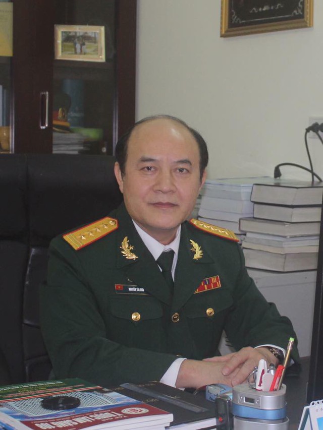 GS.TS Nguyễn T&agrave;i Sơn: C&aacute;c bạn trẻ đừng nghĩ rằng cứ mũi d&agrave;i, cằm nhọn l&agrave;&hellip; tuyệt phẩm - Ảnh 1.