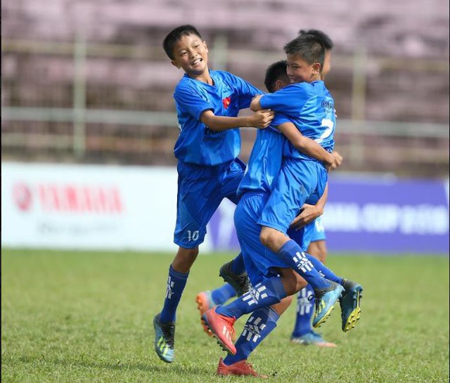 U13 Yamaha Cup 2019 &ndash; Bệ ph&oacute;ng cho những &ldquo;Quang Hải mới&rdquo; tỏa s&aacute;ng - Ảnh 2.
