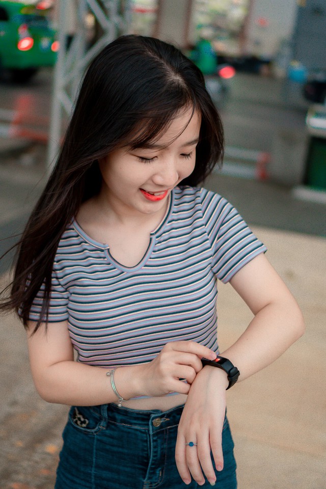 C&ograve;n trẻ, h&atilde;y bắt đầu quan t&acirc;m tới sức khỏe bản th&acirc;n c&ugrave;ng v&ograve;ng đeo tay th&ocirc;ng minh - Ảnh 2.