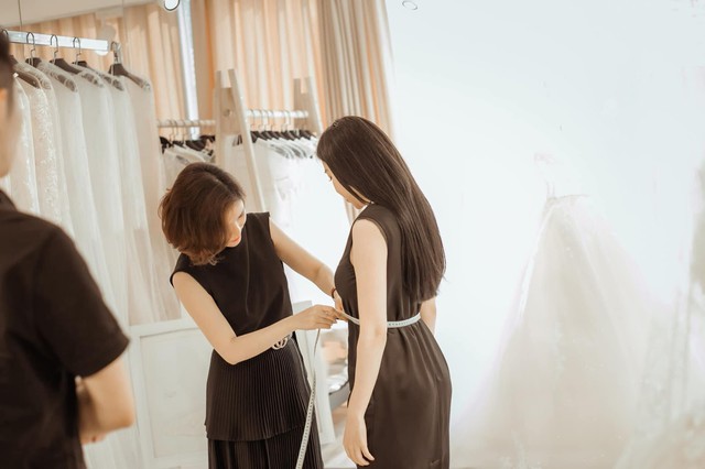 Thiết kế Calla Haute Couture mới nhất của NTK Phương Linh - Giấc mơ của mọi cô gái là đây! - Ảnh 4.
