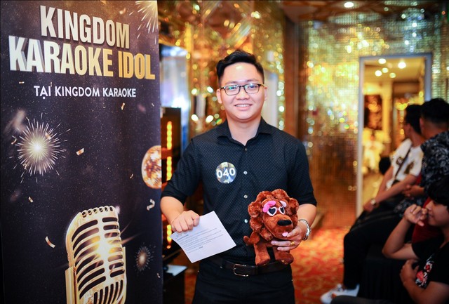 Dàn thí sinh đọ giọng bất chấp tại cuộc thi “Tìm kiếm thần tượng phòng hát karaoke” - Ảnh 9.