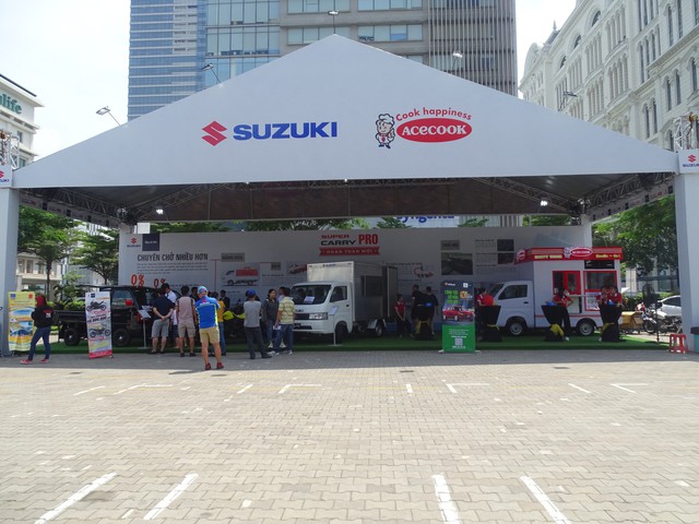 Suzuki Super Carry Pro “biến hình” ấn tượng, hút khách tham quan tại VMS 2019 - Ảnh 3.