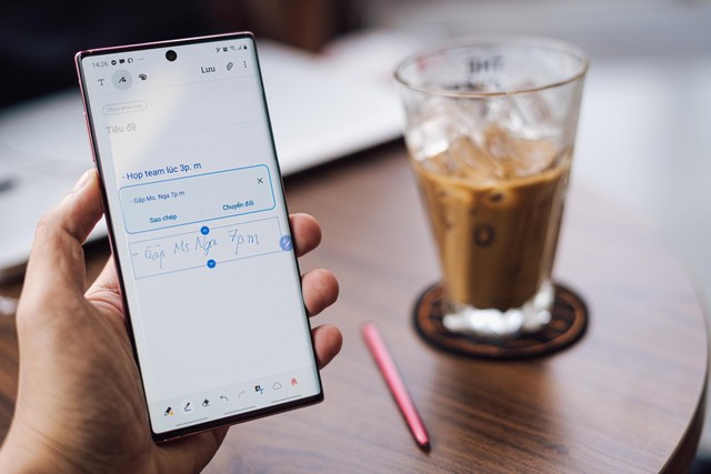 Danh hiệu đứng đầu phân khúc smartphone dành cho pro năm 2019 khó thoát khỏi tay Samsung? - Ảnh 5.