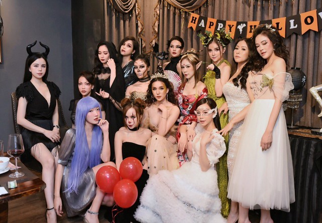 Hội chị em của Quỳnh Kool khiến cộng đồng mạng đứng ngồi không yên với tiệc Halloween quá chất - Ảnh 1.