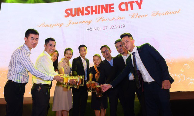 Tưng bừng lễ hội bia tại khu vườn Sunshine City - Ảnh 7.