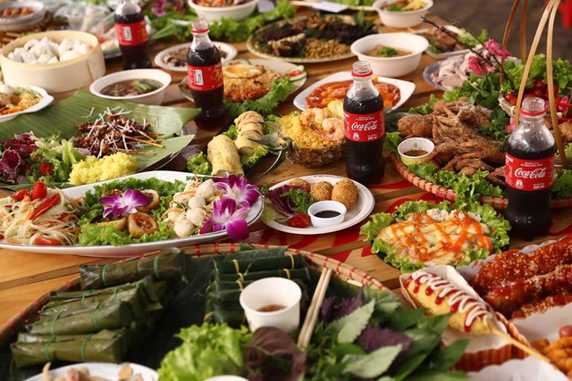 Sau Hà Nội, Đà Nẵng, TP.HCM… đến lượt giới trẻ Vinh “phát sốt” vì hot trend: “Đi đu đưa” ở lễ hội ẩm thực! - Ảnh 10.