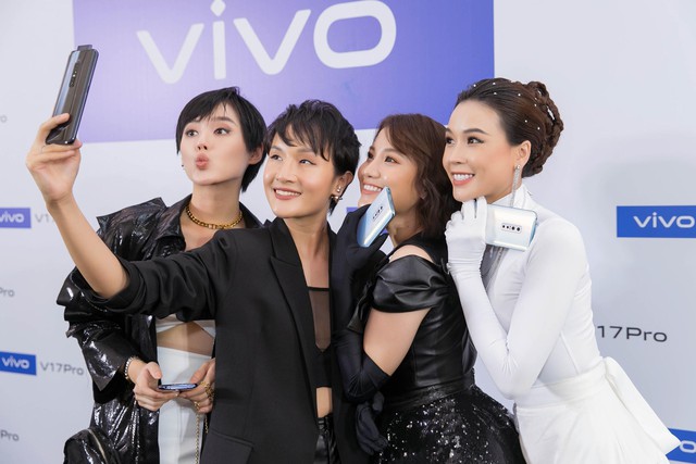 Vivo V17 Pro chinh phục Noo Phước Thịnh v&agrave; d&agrave;n fashionista Việt ngay khi ra mắt với th&ocirc;ng điệp mới lạ - Ảnh 13.