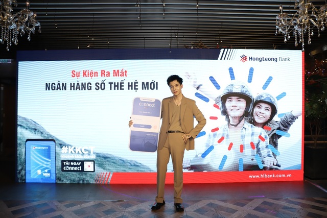 Bùi Anh Tú lịch lãm tại sự kiện ra mắt HLB Connect của Ngân hàng Hong Leong - Ảnh 1.