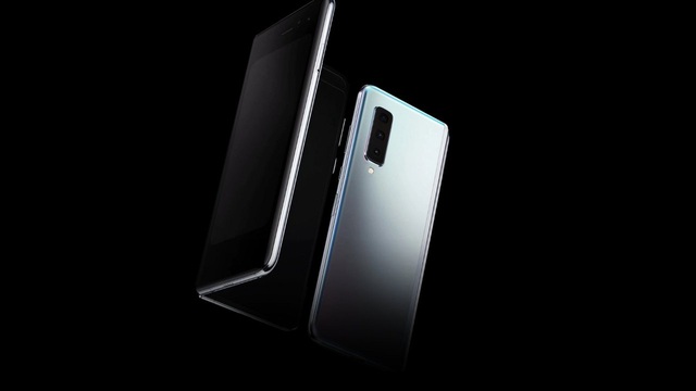 Galaxy Fold - biểu tượng mới của smartphone siêu cao cấp ở Việt Nam - Ảnh 4.