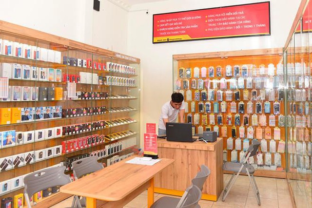 Được lòng khách hàng nhờ bán hàng chính hãng giá rẻ, Điện Thoại Siêu Rẻ sắp mở thêm 15 cửa hàng - Ảnh 3.