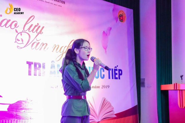 Bài phát biểu chạm đến trái tim sinh viên của giám đốc trường Doanh Nhân CEO Việt Nam - Ảnh 4.