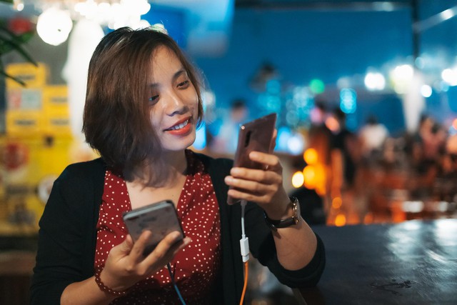 Th&igrave; ra đ&acirc;y l&agrave; nỗi lo ai cũng gặp khi t&iacute;nh mua điện thoại mới - Ảnh 1.