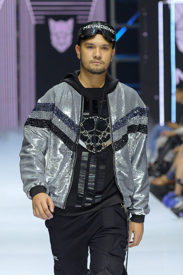 Bắt kịp xu hướng thời trang nam l&ecirc;n ng&ocirc;i năm 2020 qua s&agrave;n diễn catwalk - Ảnh 3.
