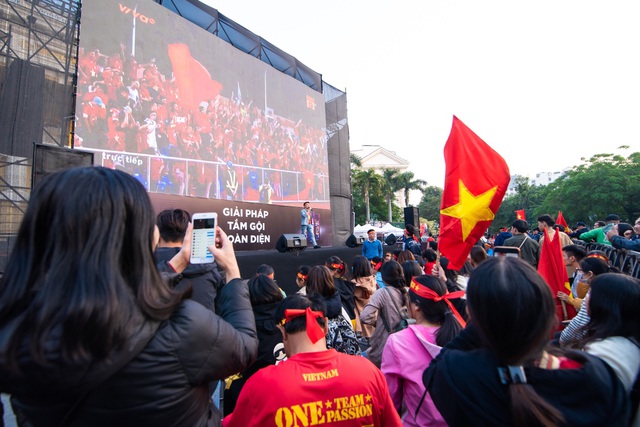 Tối nay, Hà Nội mở đại tiệc bóng đá trước Nhà hát Lớn, chờ U22 bất bại rinh vàng lịch sử! - Ảnh 4.