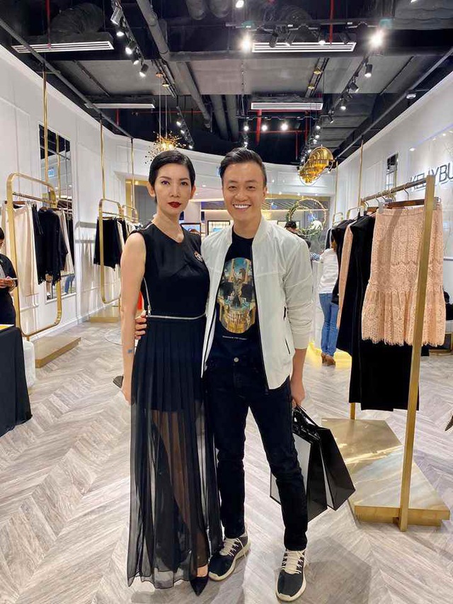 Dàn sao Việt hội ngộ khai trương cửa hàng mới của thương hiệu Kelly Bui - Ảnh 3.