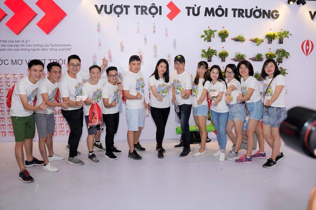 “Vượt trội hơn mỗi ngày” cùng giải Marathon Quốc tế TP.HCM Techcombank 2019 - Ảnh 2.