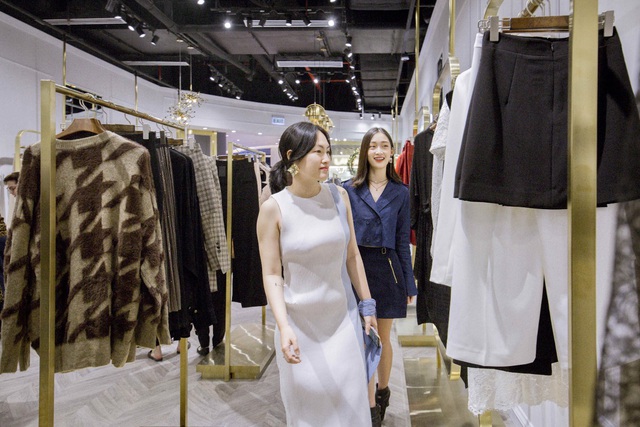 Dàn sao Việt hội ngộ khai trương cửa hàng mới của thương hiệu Kelly Bui - Ảnh 7.