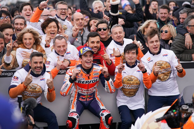 Honda chiến thắng tuyệt đối ở cả 3 danh hiệu mùa giải MotoGP 2019 - Ảnh 6.