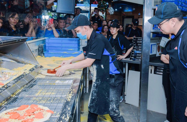 Chân dung người chiến thắng cuộc thi Người làm bánh pizza nhanh nhất Việt Nam - Ảnh 3.